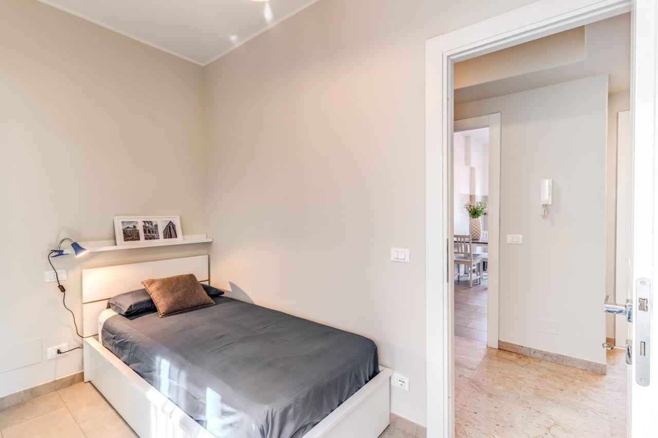 Holydom71 Apartment Roma Ngoại thất bức ảnh