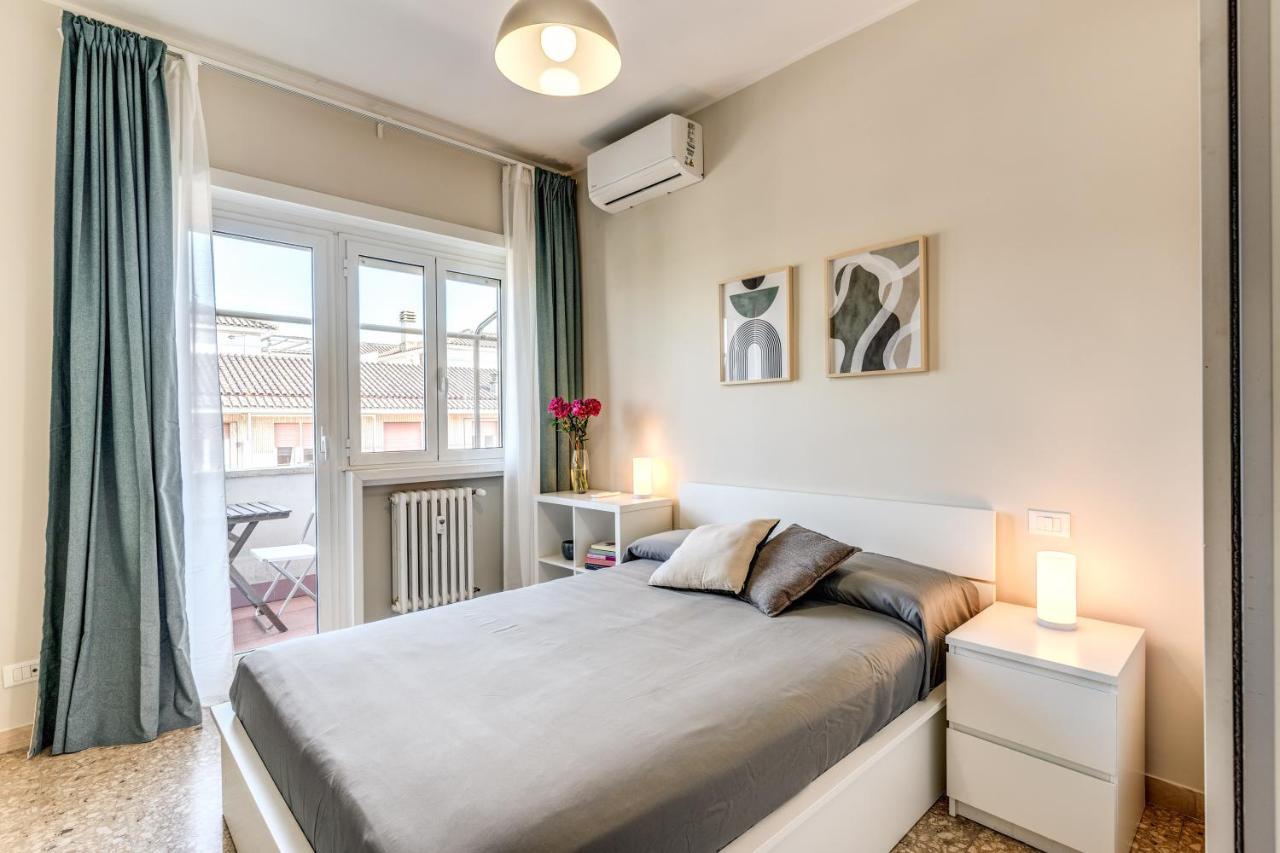 Holydom71 Apartment Roma Ngoại thất bức ảnh
