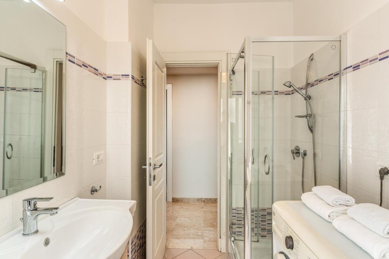 Holydom71 Apartment Roma Ngoại thất bức ảnh
