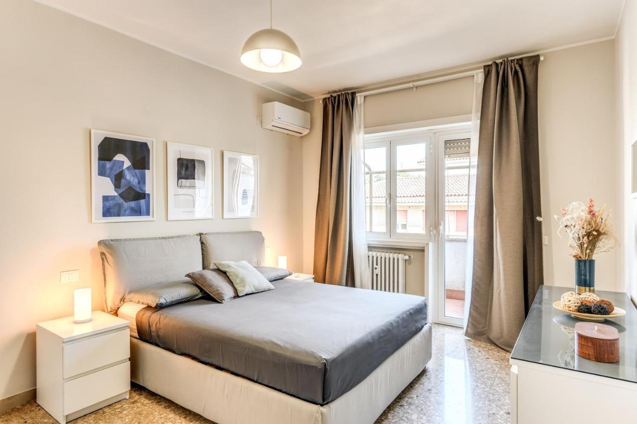 Holydom71 Apartment Roma Ngoại thất bức ảnh